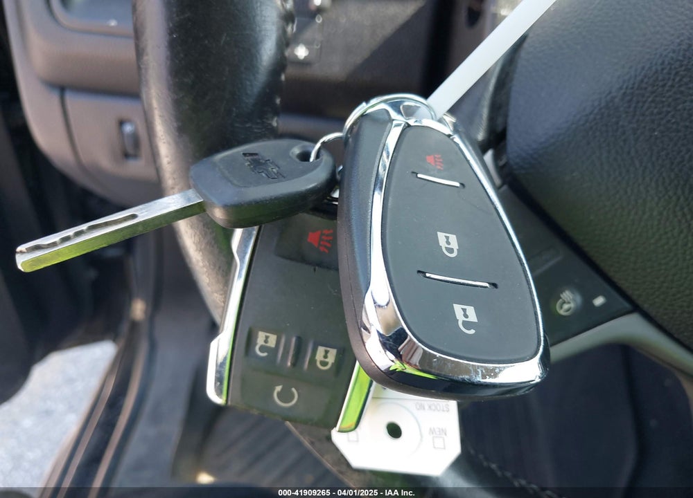 2019 CHEVROLET COLORADO VIN: 1GCGTEEN4K1142064