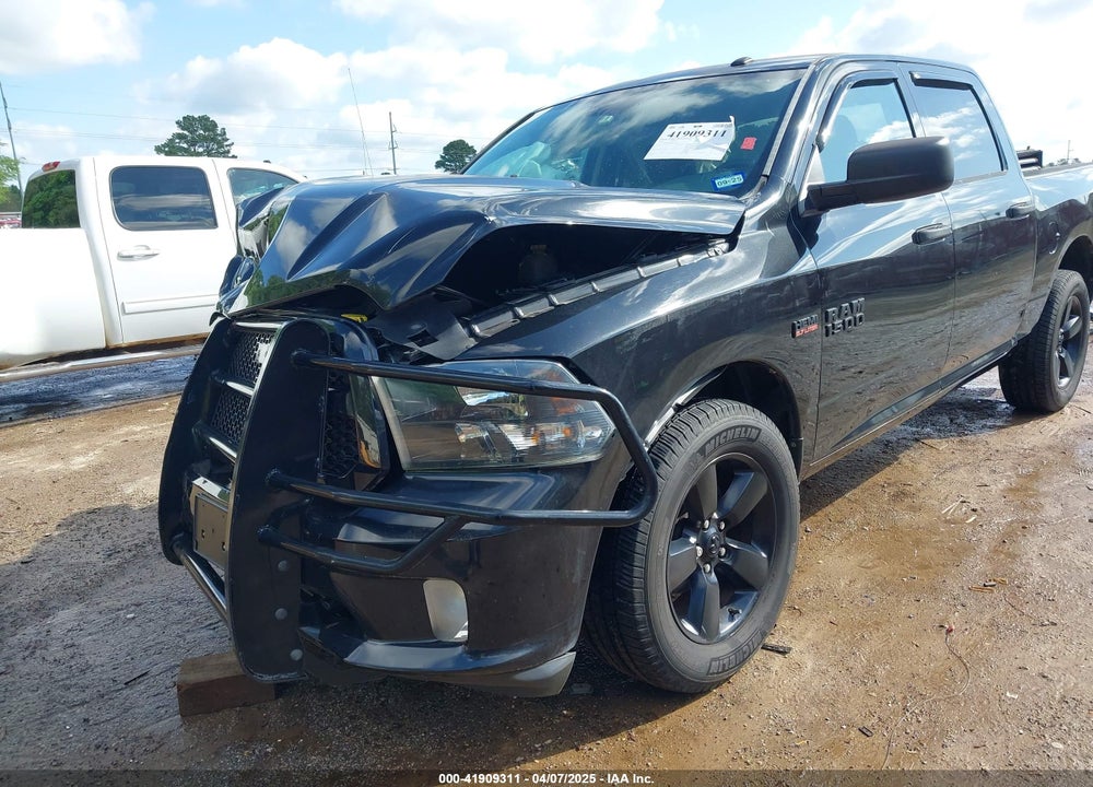 2016 RAM 1500 EXPRESS VIN: 3C6RR7KT1GG228714