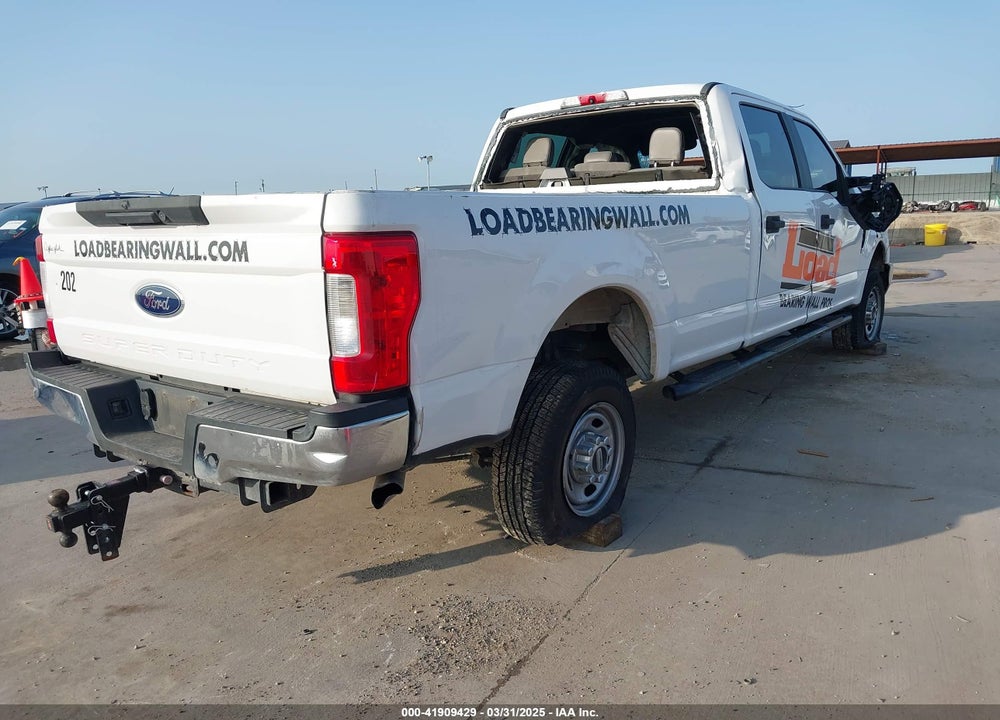 2018 FORD F-250 VIN: 1FT7W2B61JEC76881