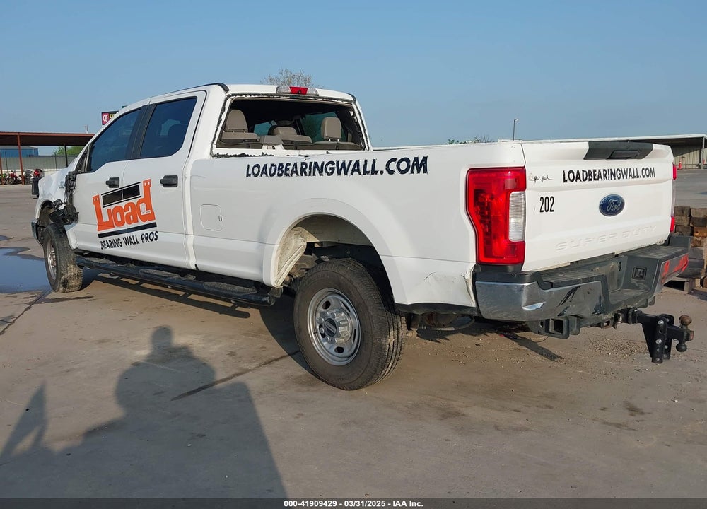 2018 FORD F-250 VIN: 1FT7W2B61JEC76881