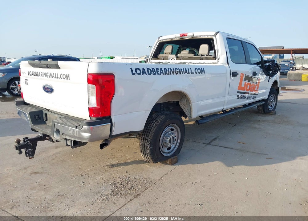 2018 FORD F-250 VIN: 1FT7W2B61JEC76881