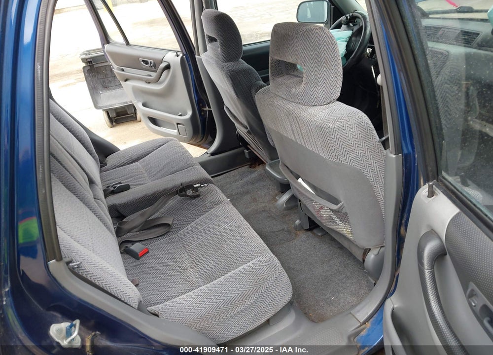 1997 HONDA CR-V VIN: JHLRD1859VC020421