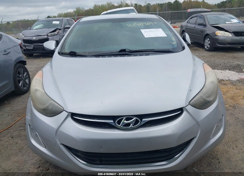 2013 HYUNDAI ELANTRA VIN: KMHDH4AE5DU862460
