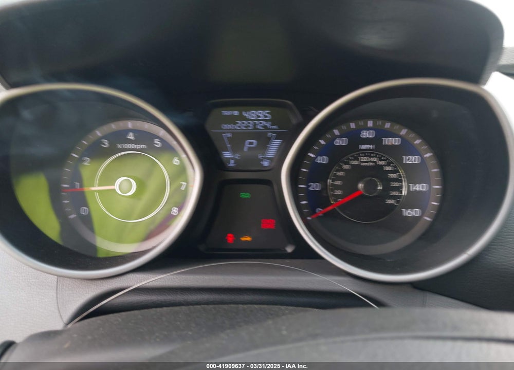2013 HYUNDAI ELANTRA VIN: KMHDH4AE5DU862460