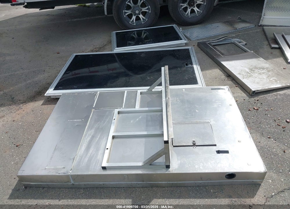 2023 QUALITY TRAILERS CARGO TRAILER/FOOD T VIN: 1Z9Z1EL24PP475646