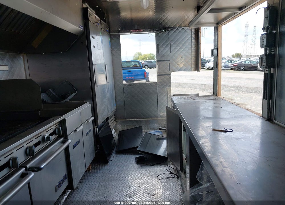 2023 QUALITY TRAILERS CARGO TRAILER/FOOD T VIN: 1Z9Z1EL24PP475646