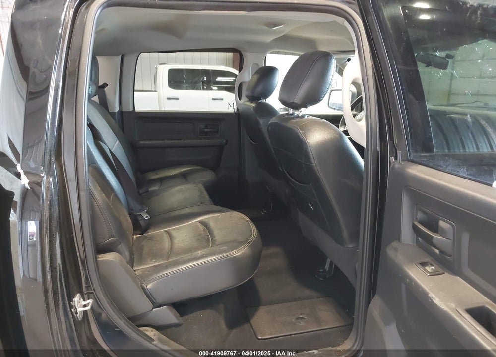 2012 RAM 1500 VIN: 1C6RD7KT9CS172524