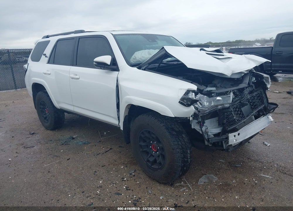 2024 TOYOTA 4RUNNER TRD OFF ROAD PREMIUM VIN: JTERU5JR3R6266334