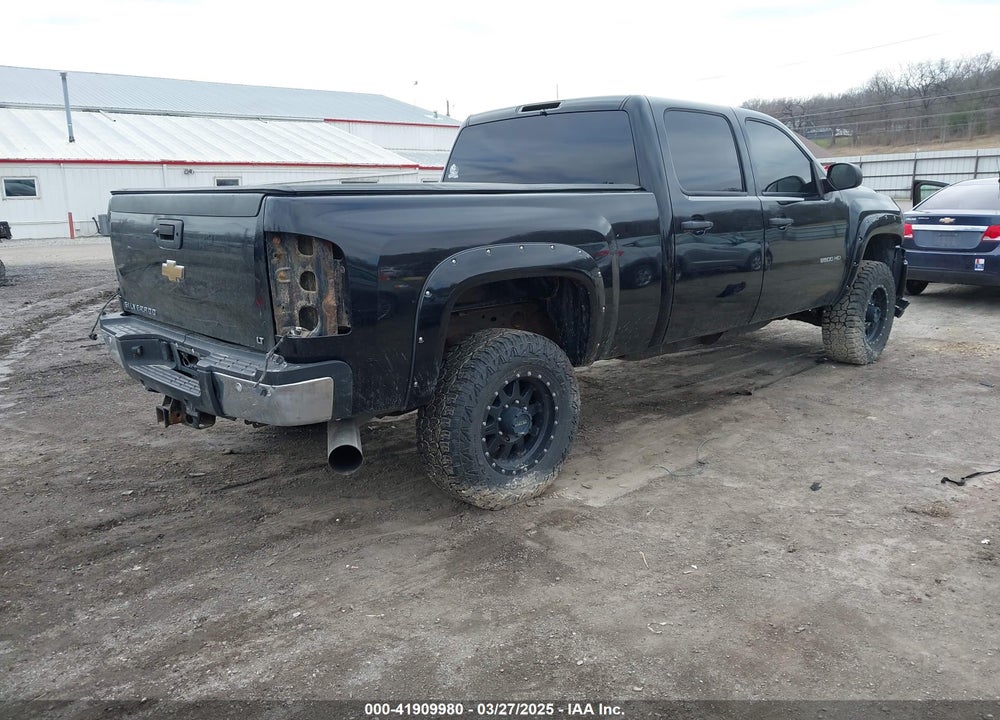 2011 CHEVROLET SILVERADO 2500HD VIN: 1GC1KXC83BF172452