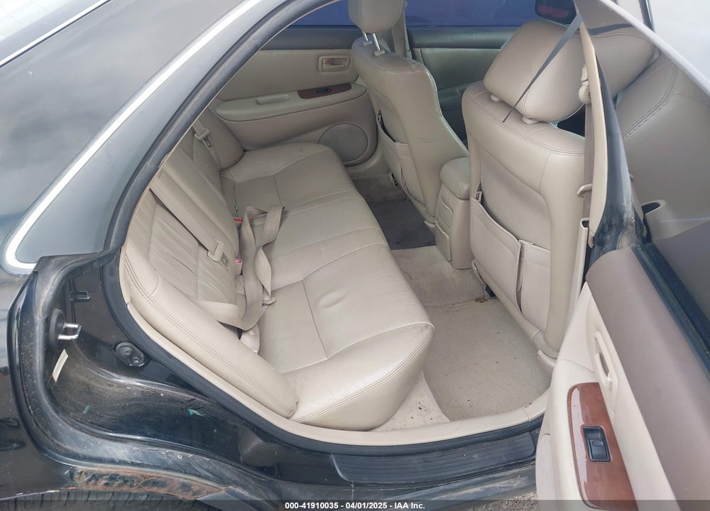 1997 LEXUS ES 300 VIN: JT8BF22G6V0046869