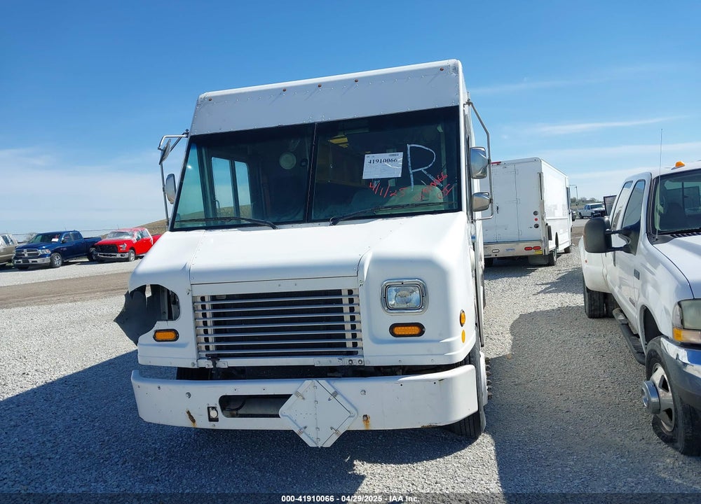 2012 FREIGHTLINER CHASSIS M LINE WALK-IN VAN VIN: 4UZAAPDU1CCBR1565