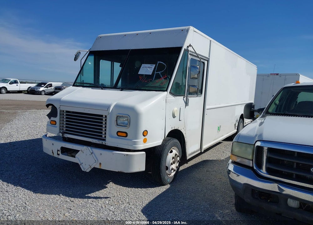 2012 FREIGHTLINER CHASSIS M LINE WALK-IN VAN VIN: 4UZAAPDU1CCBR1565