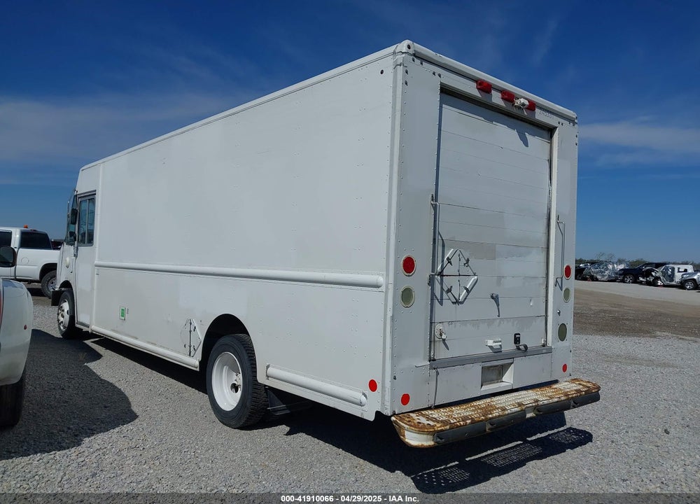 2012 FREIGHTLINER CHASSIS M LINE WALK-IN VAN VIN: 4UZAAPDU1CCBR1565