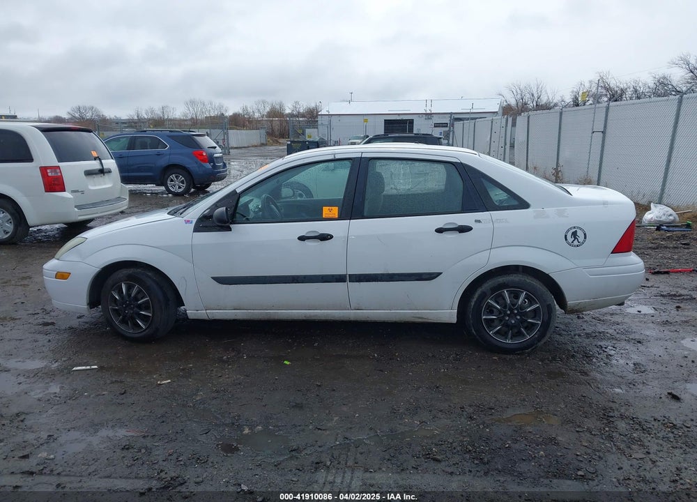 2003 FORD FOCUS LX VIN: 1FAFP33PX3W181700