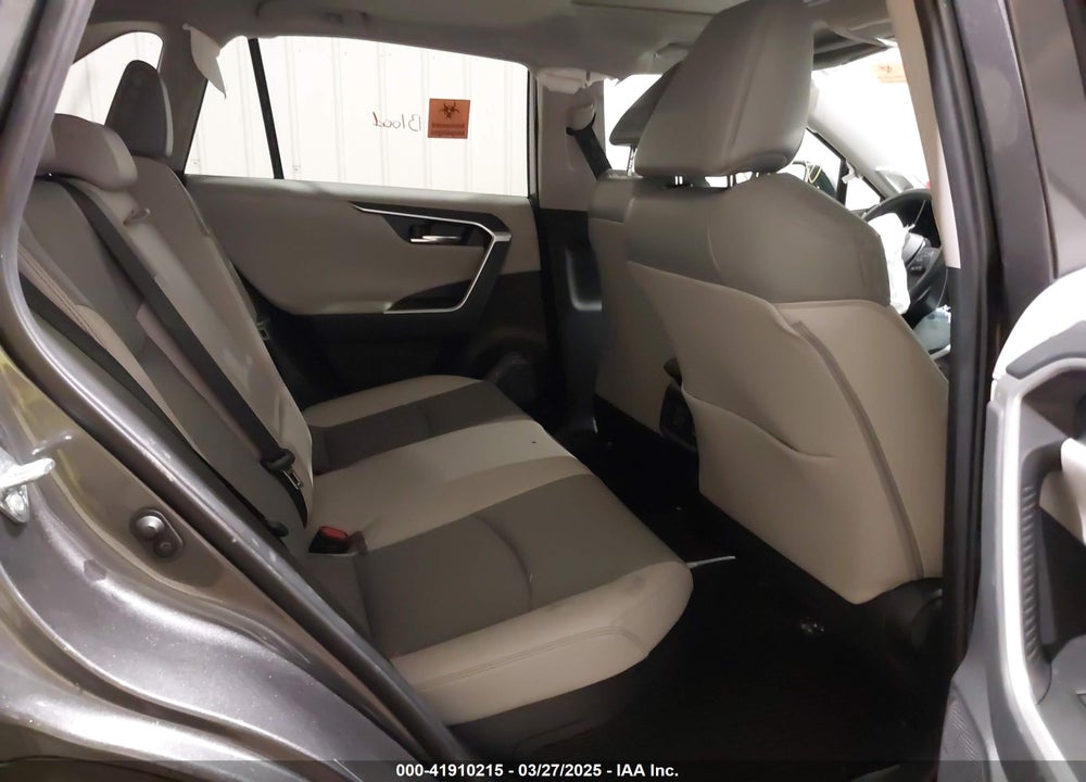 2021 TOYOTA RAV4 HYBRID VIN: 4T3D6RFV7MU049057