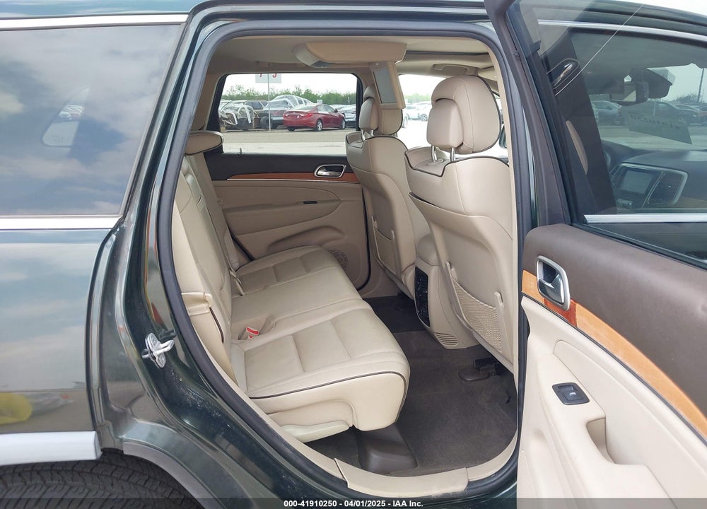 2011 JEEP GRAND CHEROKEE VIN: 1J4RR6GG4BC564913