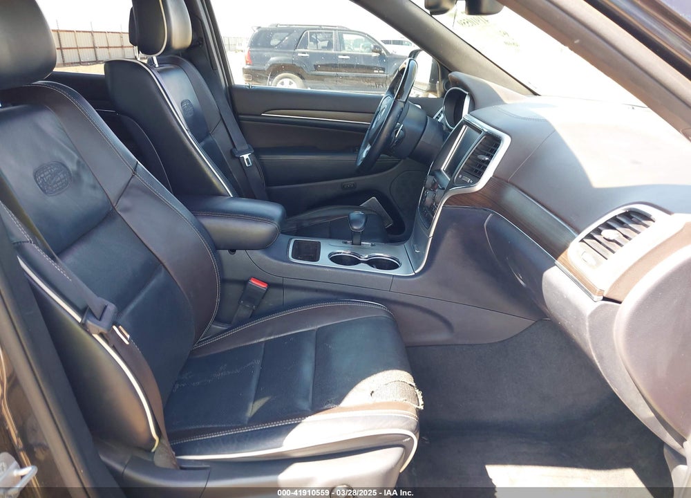 2015 JEEP GRAND CHEROKEE OVERLAND VIN: 1C4RJECG3FC635327