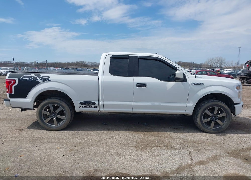 2017 FORD F-150 XLT VIN: 1FTFX1EF1HFB44593