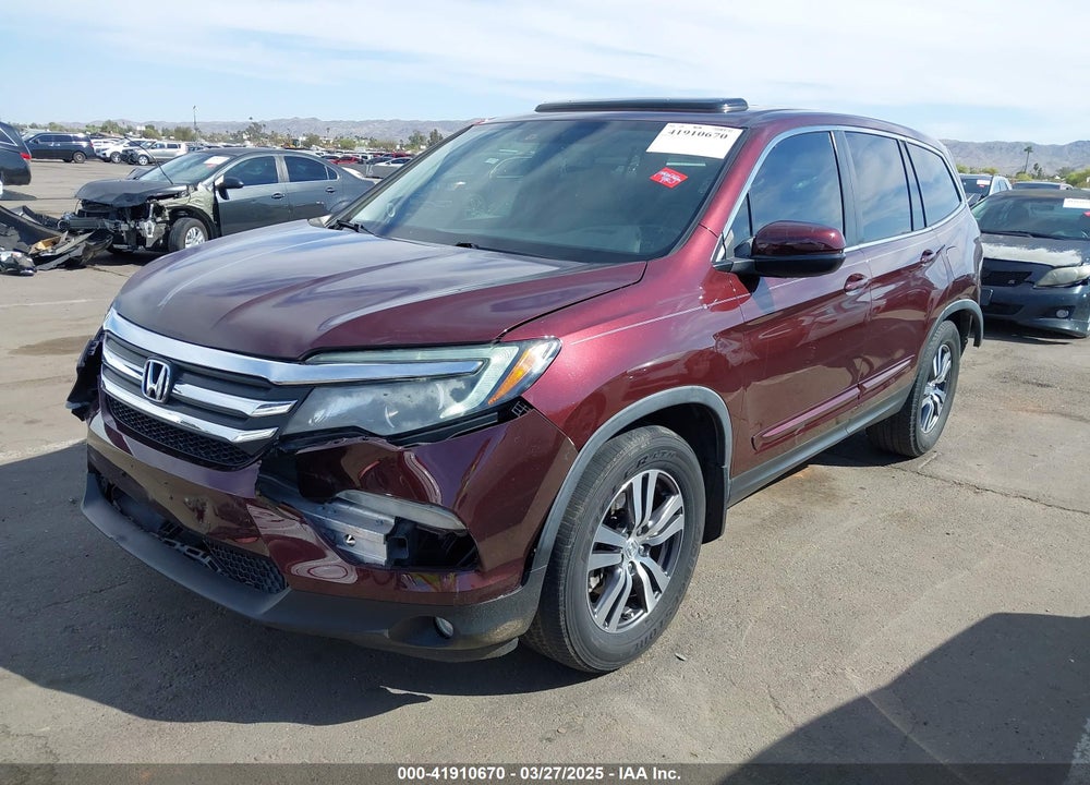 2017 HONDA PILOT VIN: 5FNYF5H71HB027558