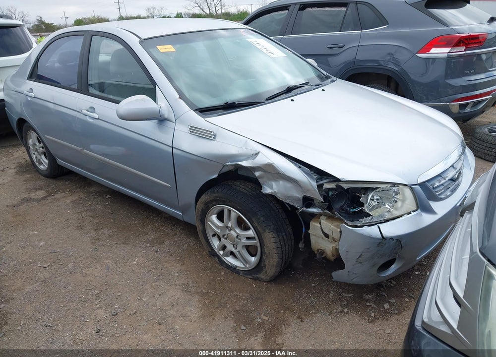 2004 KIA SPECTRA EX/LX VIN: KNAFE121345017467