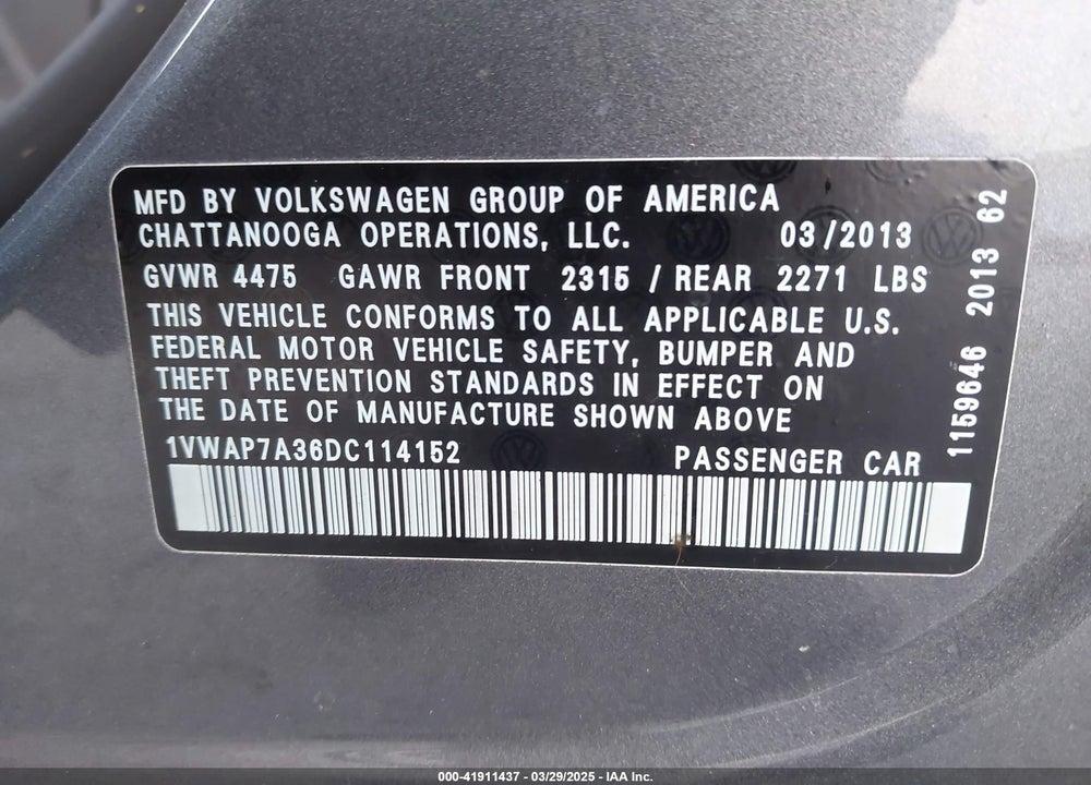 2013 VOLKSWAGEN PASSAT VIN: 1VWAP7A36DC114152