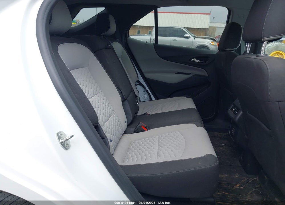 2021 CHEVROLET EQUINOX FWD LS VIN: 3GNAXHEV5MS123379