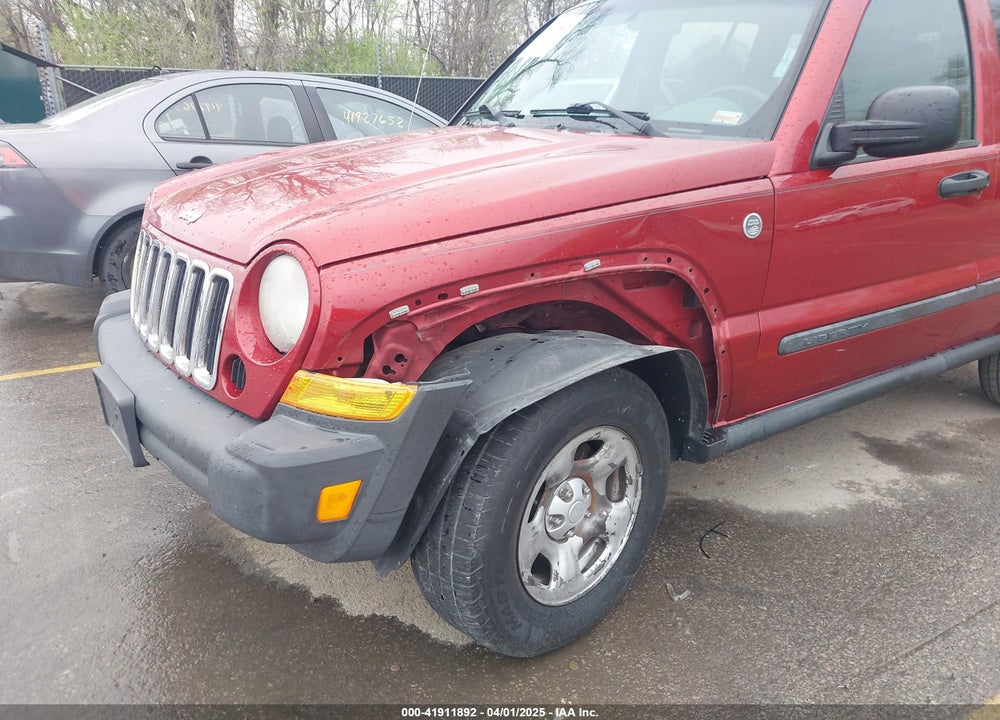 2007 JEEP LIBERTY SPORT VIN: 1J4GL48K47W646713
