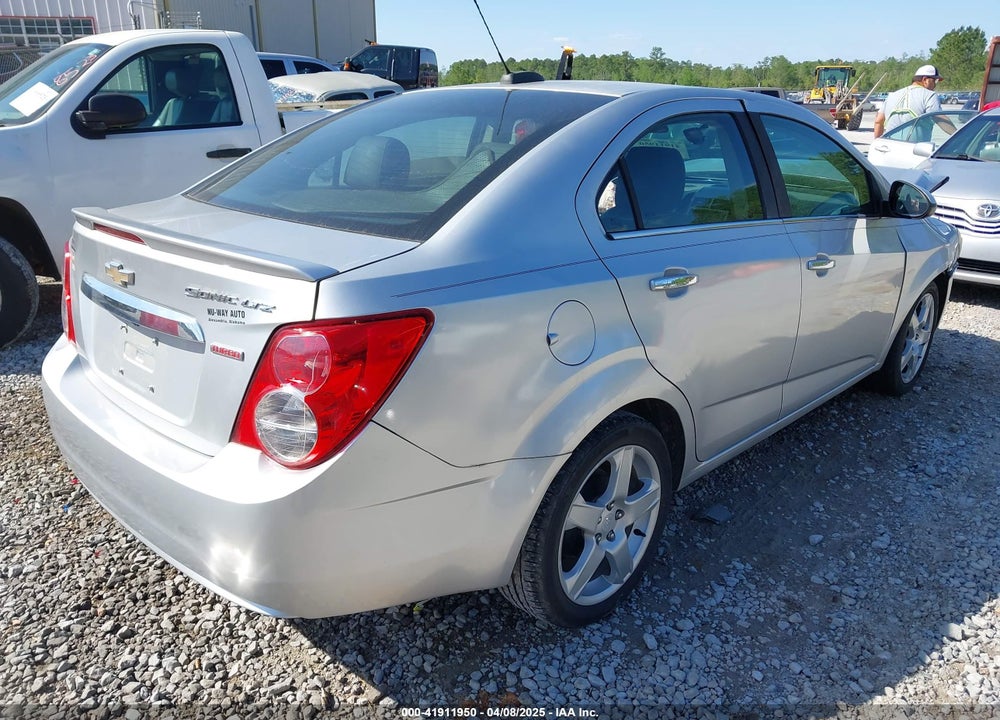 2016 CHEVROLET SONIC VIN: 1G1JE5SB0G4137727