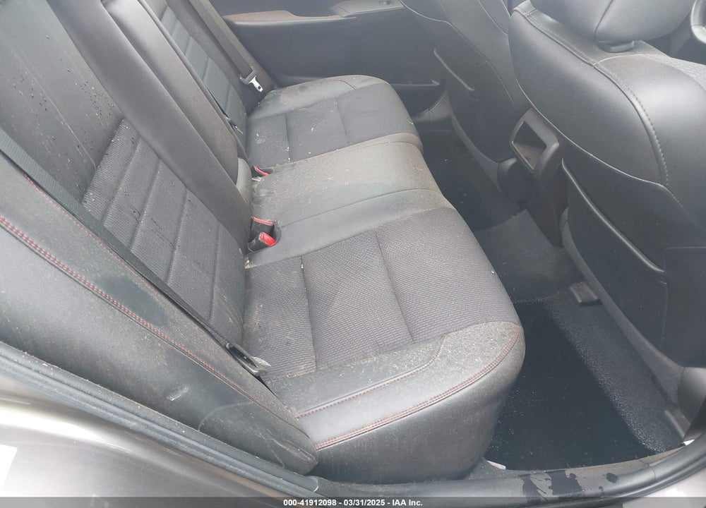 2016 TOYOTA CAMRY SE VIN: 4T1BF1FK9GU167316