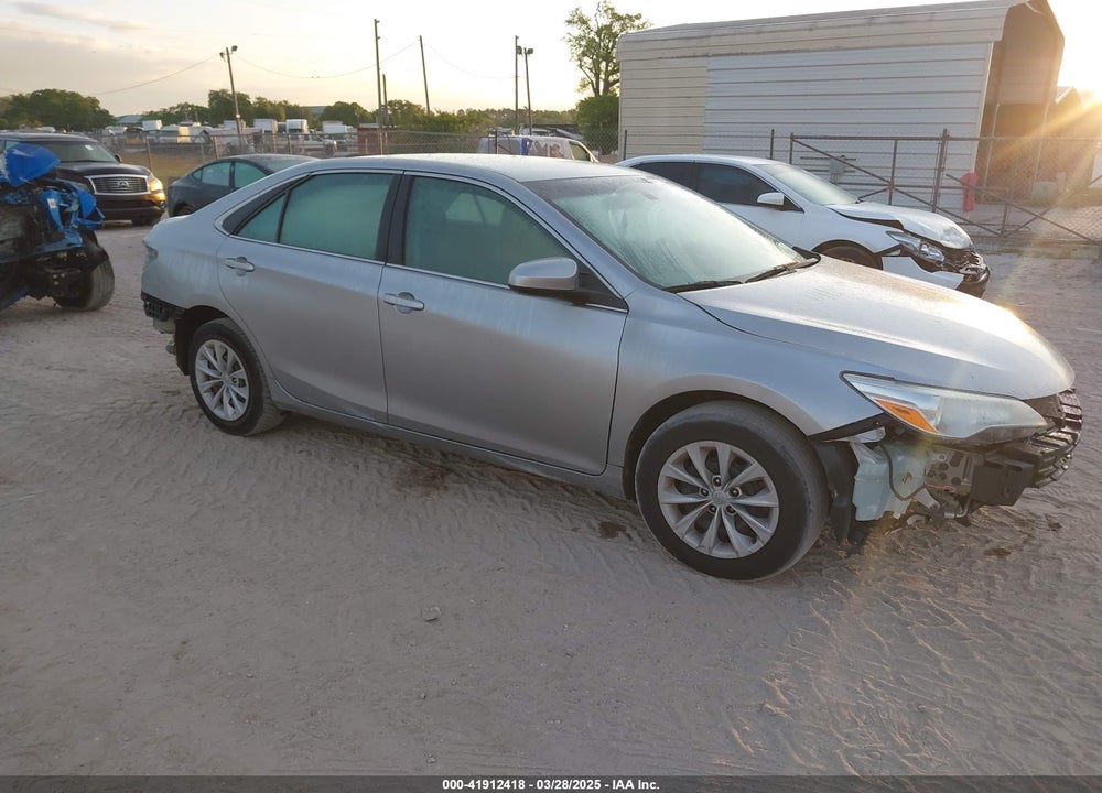 2017 TOYOTA CAMRY LE VIN: 4T1BF1FK8HU711127