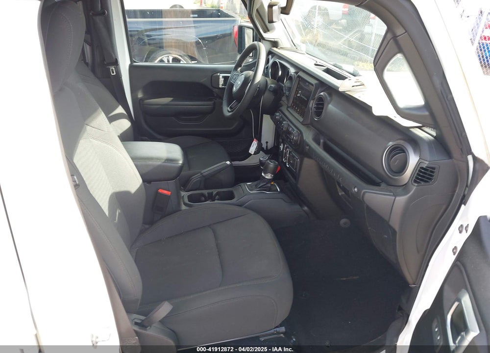 2023 JEEP WRANGLER / VIN: 1C4HJXDG5PW566145