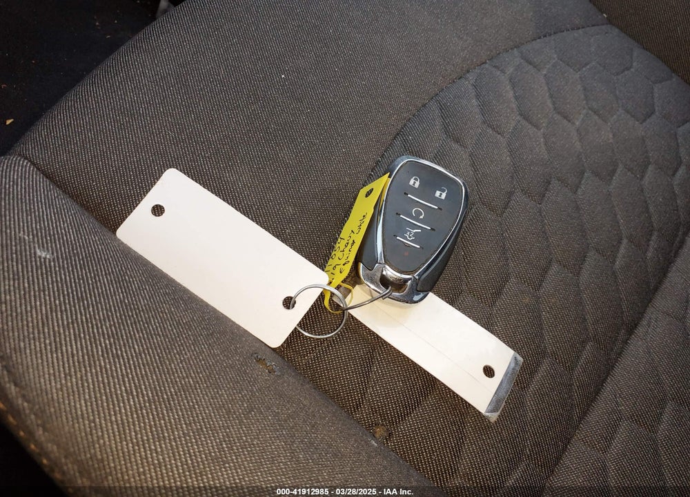 2019 CHEVROLET EQUINOX LT VIN: 2GNAXUEV4K6263556