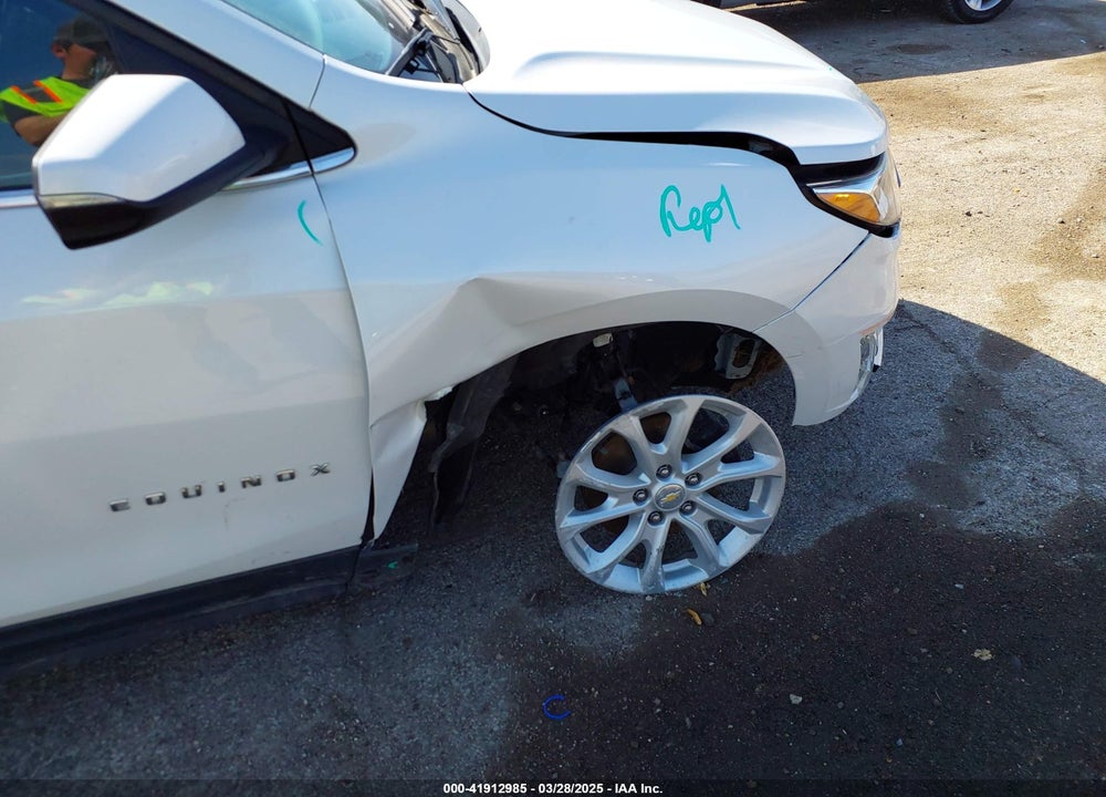 2019 CHEVROLET EQUINOX LT VIN: 2GNAXUEV4K6263556