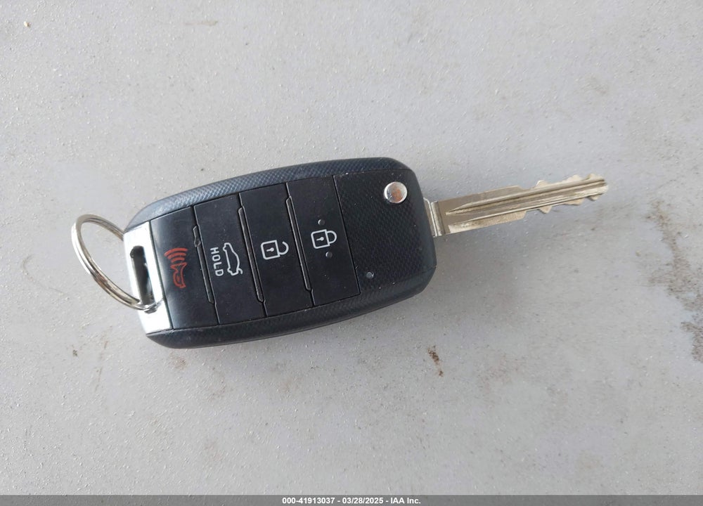 2018 KIA FORTE S VIN: 3KPFL4A73JE185660