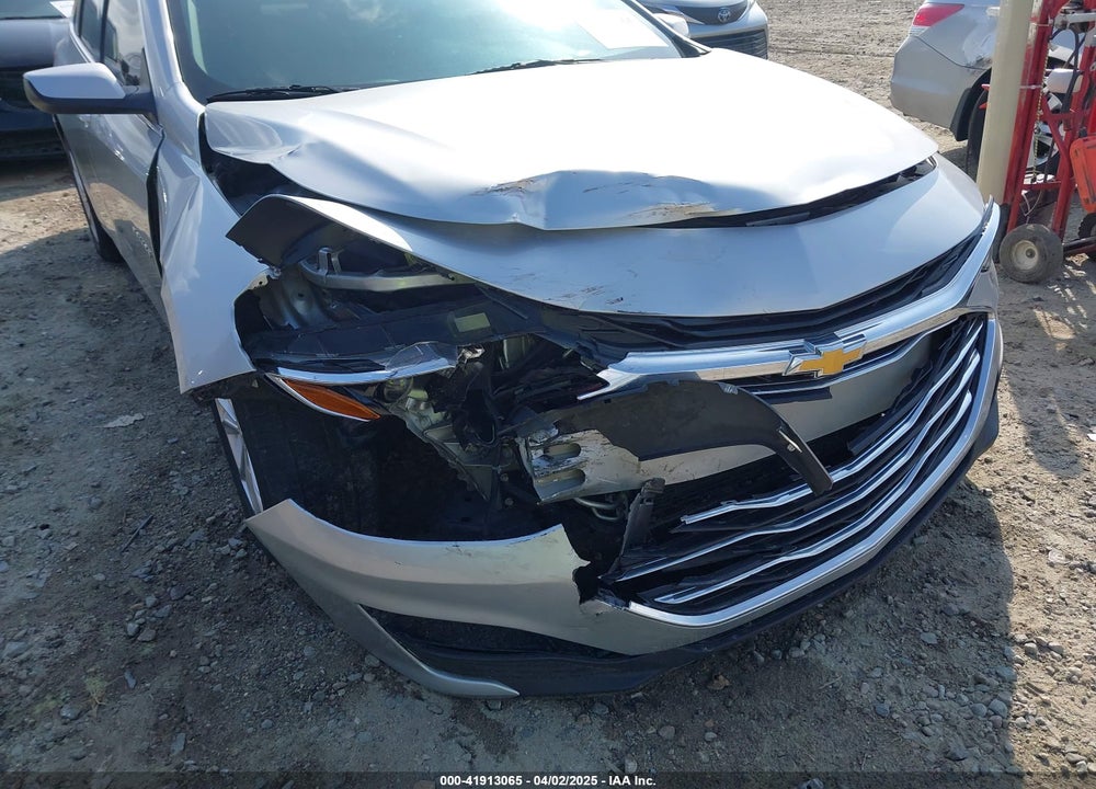2019 CHEVROLET MALIBU LT VIN: 1G1ZD5ST9KF107136