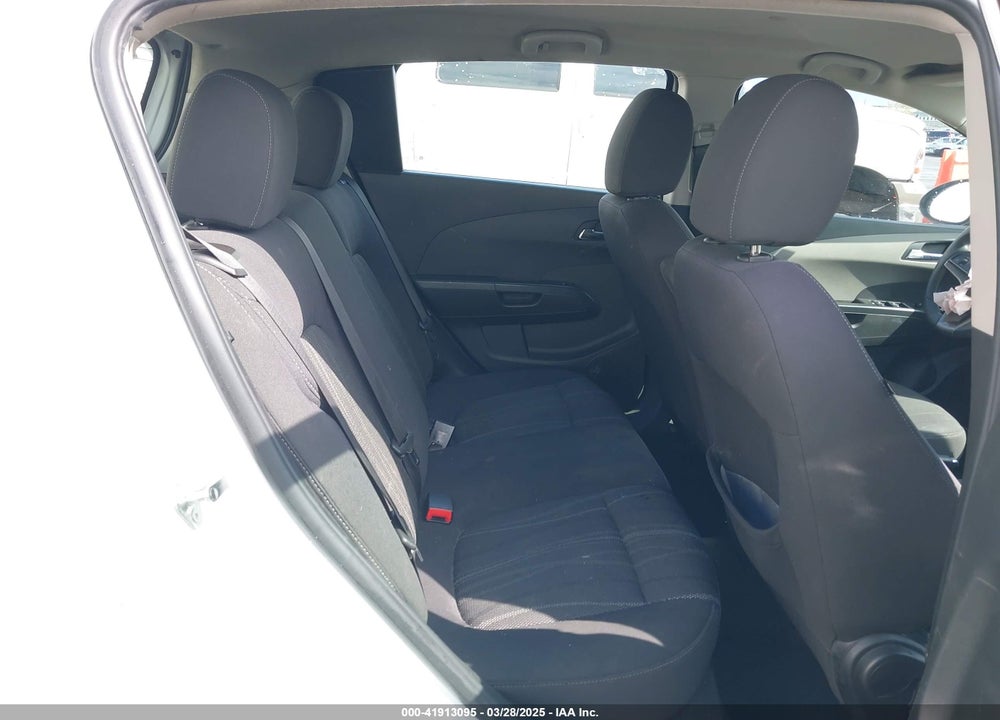 2015 CHEVROLET SONIC LT AUTO VIN: 1G1JC6SG5F4100467