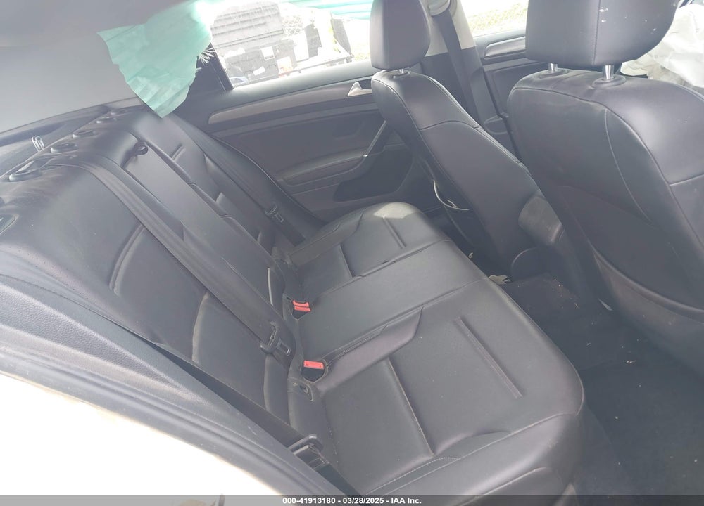 2020 VOLKSWAGEN GOLF VIN: 3VWG57AU0LM004011