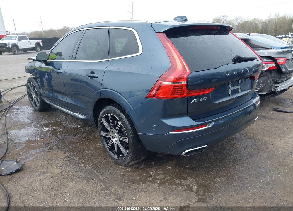 2019 VOLVO XC60 VIN: LYV102RL9KB274915