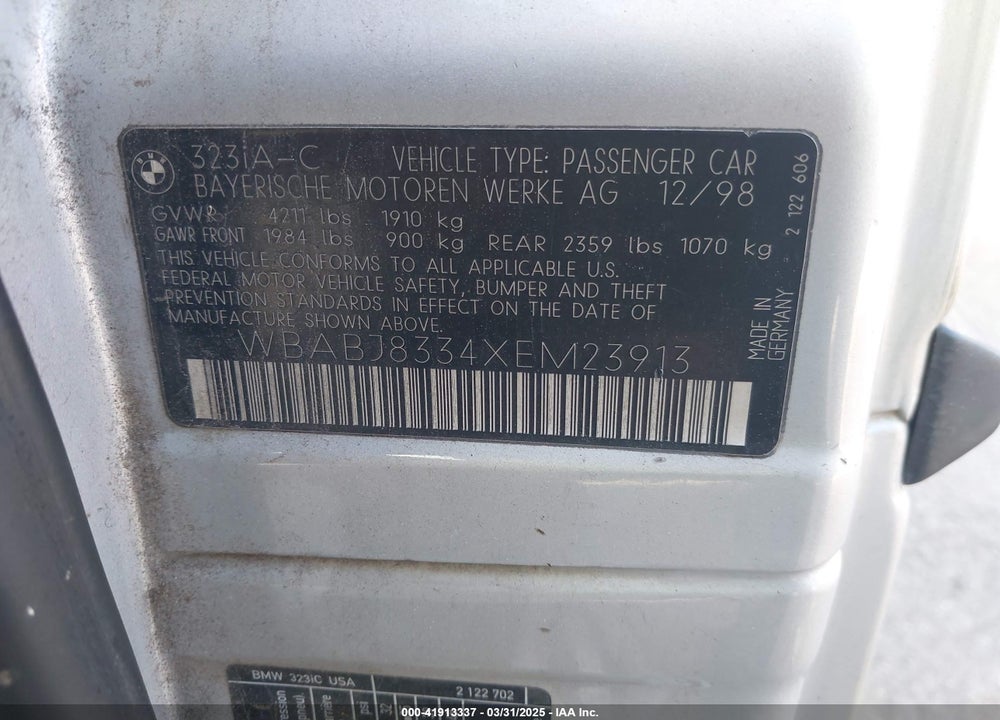 1999 BMW 323IC VIN: WBABJ8334XEM23913