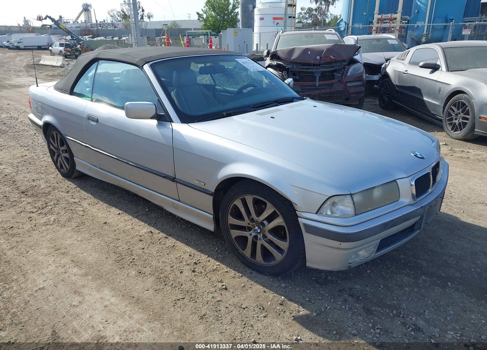 1999 BMW 323IC VIN: WBABJ8334XEM23913