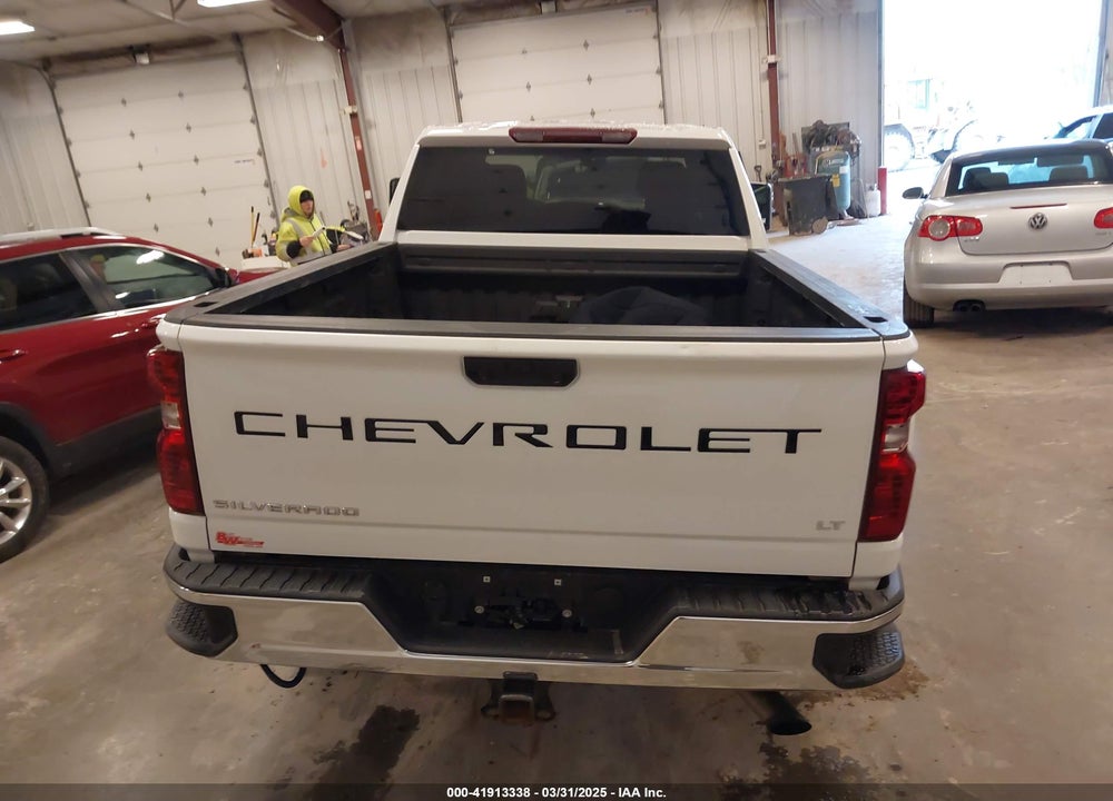 2022 CHEVROLET SILVERADO 2500HD 4WD STANDARD BED LT VIN: 1GC4YNE70NF104361