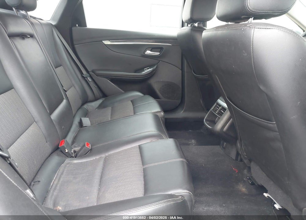 2017 CHEVROLET IMPALA 1LT VIN: 1G1105S32HU133977