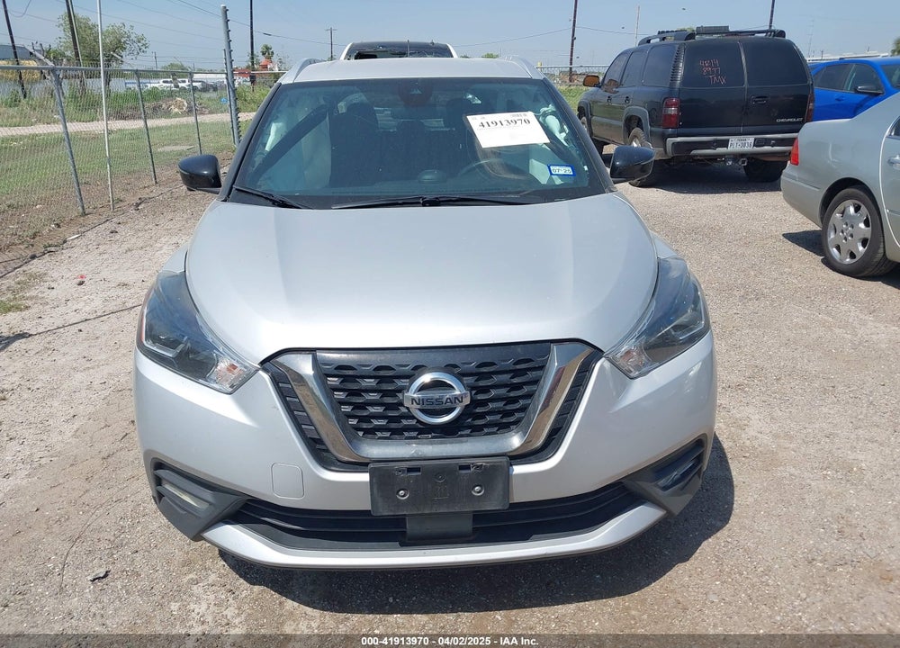 2020 NISSAN KICKS SR XTRONIC CVT VIN: 3N1CP5DV1LL565301
