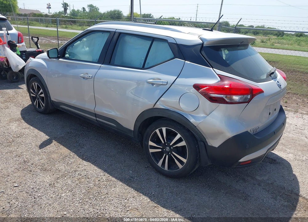2020 NISSAN KICKS SR XTRONIC CVT VIN: 3N1CP5DV1LL565301