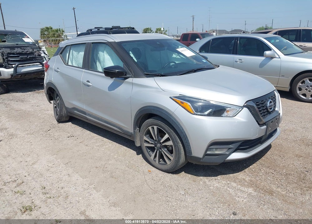 2020 NISSAN KICKS SR XTRONIC CVT VIN: 3N1CP5DV1LL565301