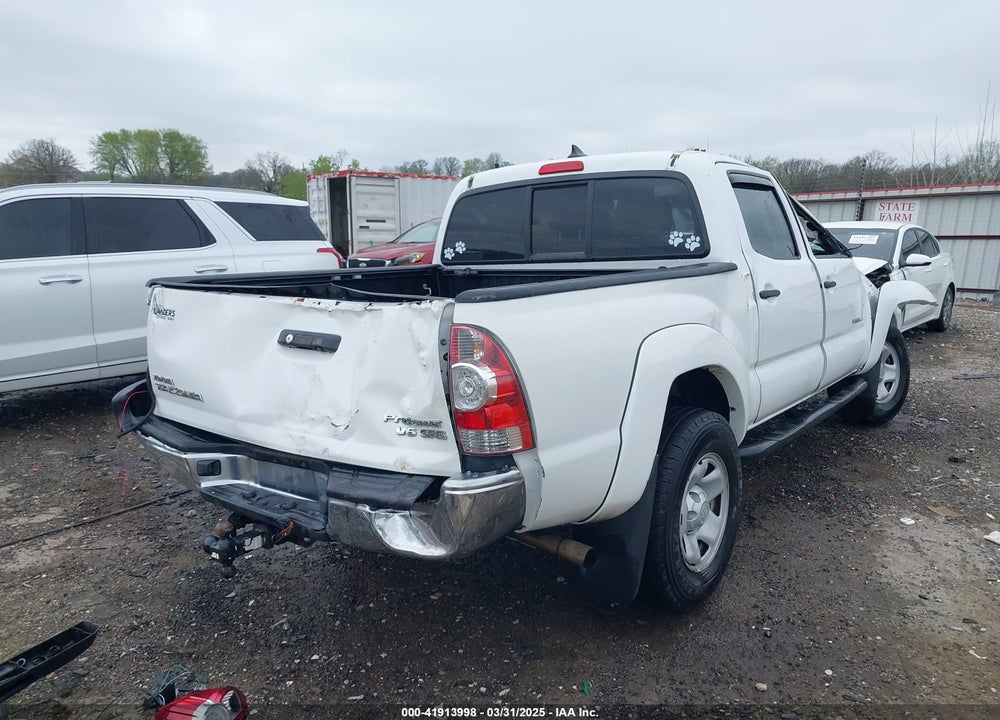 2015 TOYOTA TACOMA PRERUNNER V6 VIN: 3TMJU4GN9FM179727