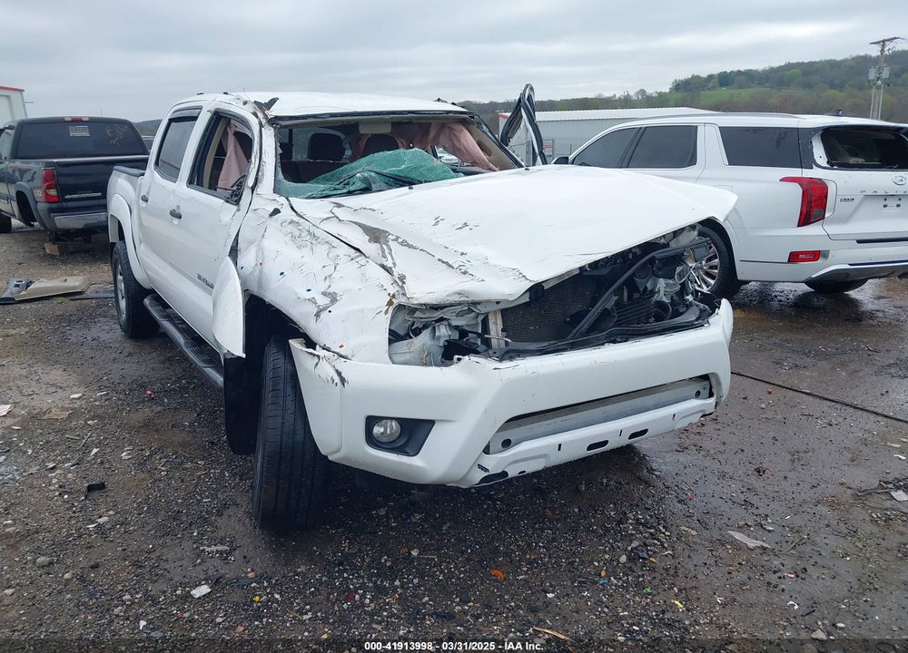 2015 TOYOTA TACOMA PRERUNNER V6 VIN: 3TMJU4GN9FM179727