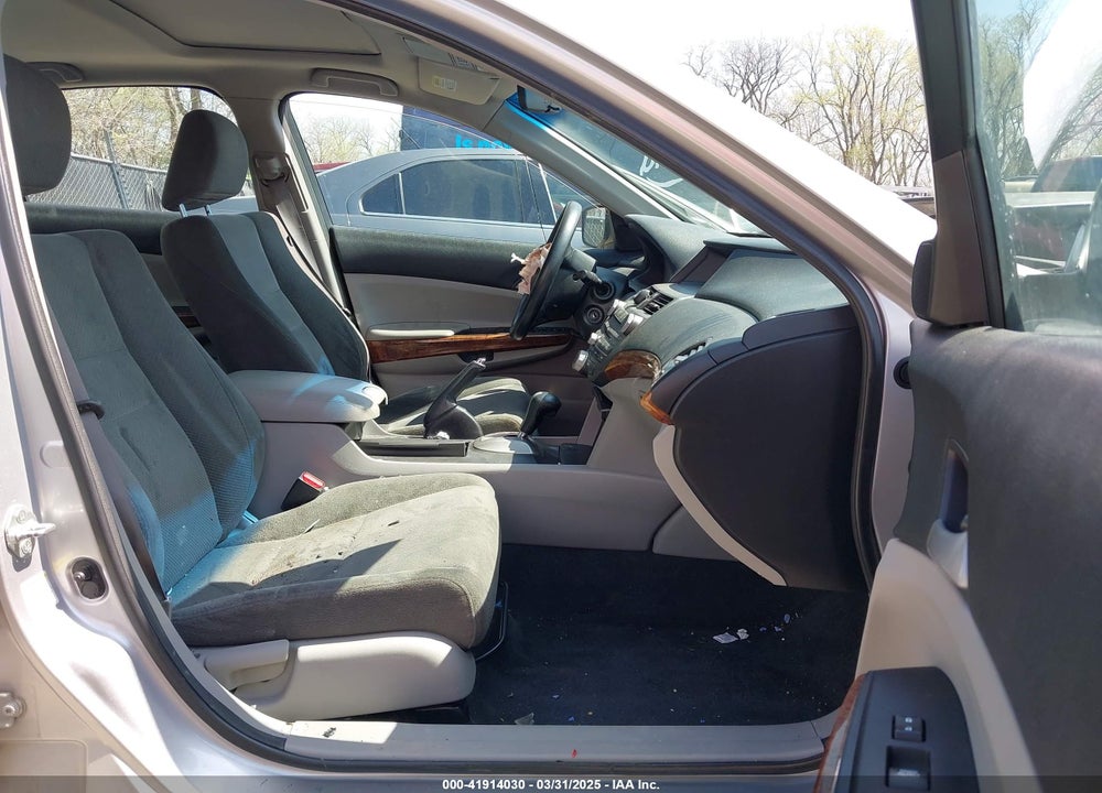 2012 HONDA ACCORD SDN VIN: 1HGCP2F75CA082784