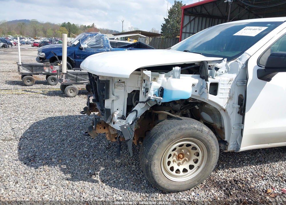 2019 CHEVROLET SILVERADO 1500 VIN: 1GCRYAEH5KZ209446