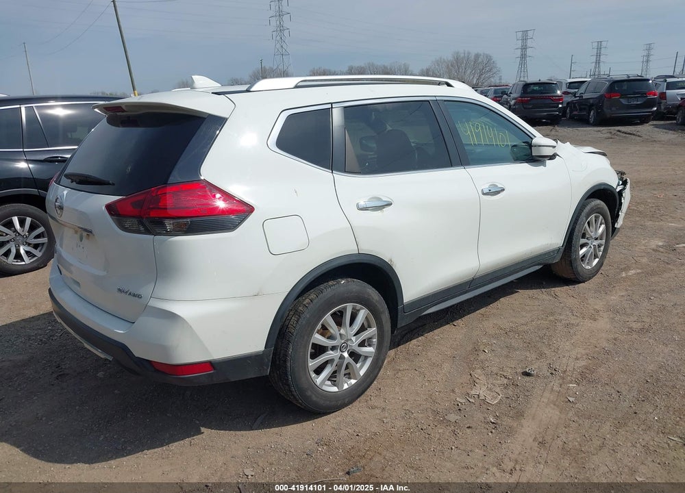 2017 NISSAN ROGUE VIN: KNMAT2MV4HP545909